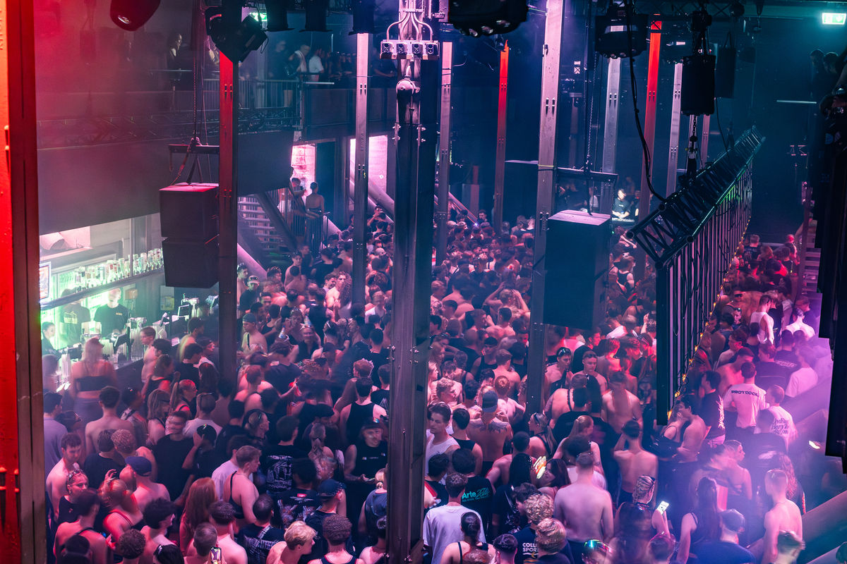 Loading... just a sec